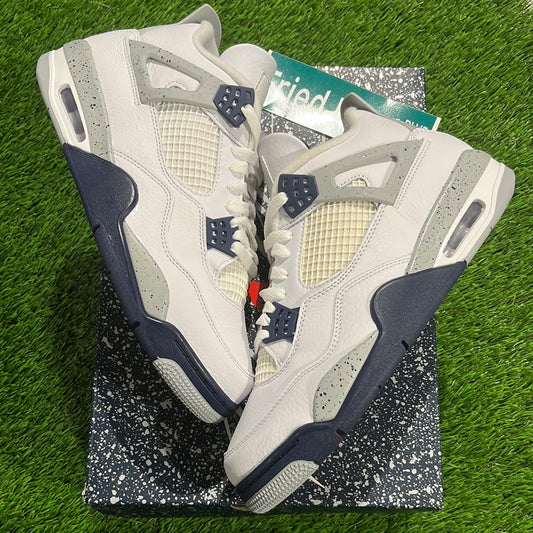 Air Jordan 4 Retro 'Midnight Navy'