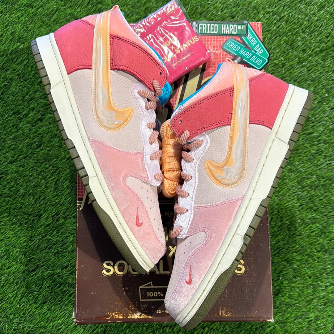 Social Status x Dunk Mid 'Strawberry Milk'