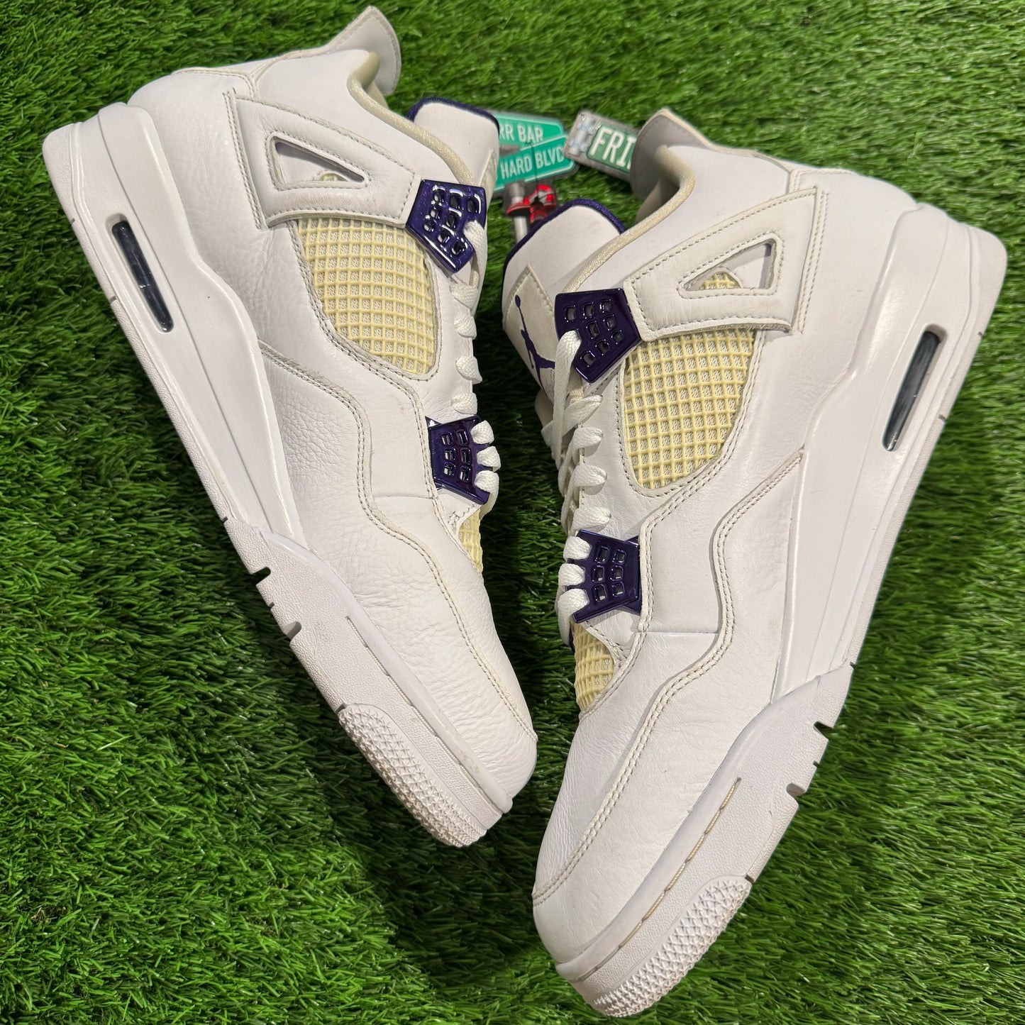 Air Jordan 4 Retro 'Purple Metallic'