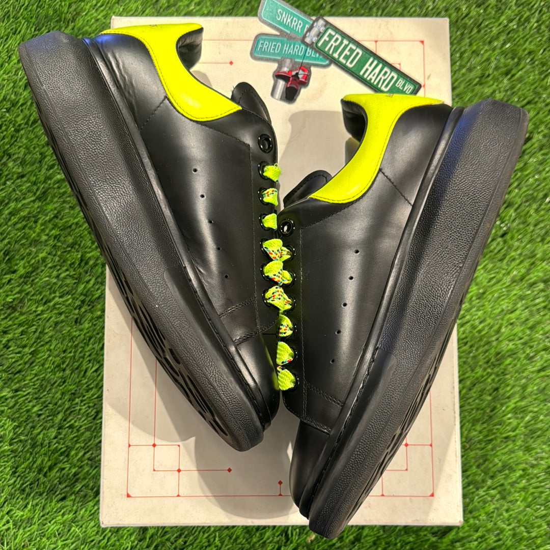 Alexander McQueen Oversized Sneaker 'Black Volt’