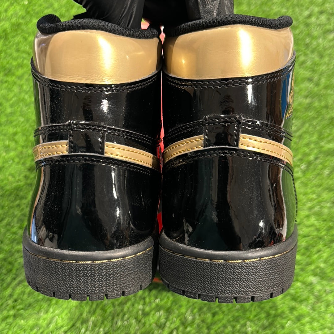 Air Jordan 1 Retro High OG 'Black Metallic Gold'