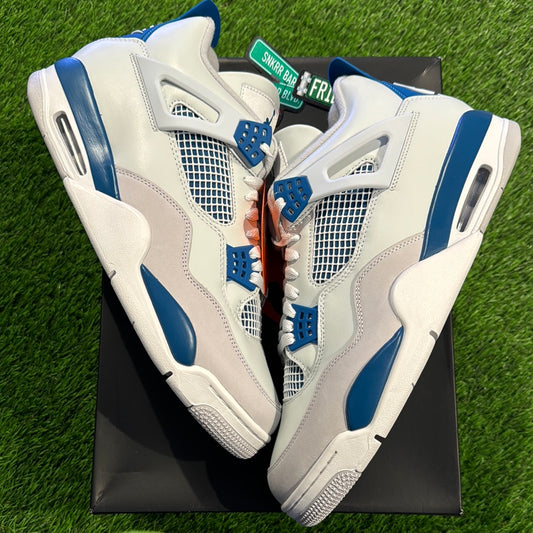 Air Jordan 4 Retro 'Military Blue' 2024