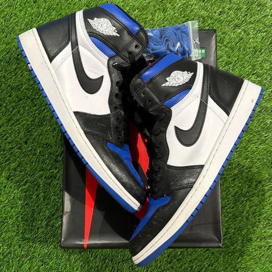 Air Jordan 1 Retro High OG 'Royal Toe'