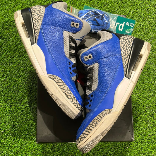 Air Jordan 3 Retro 'Varsity Royal'