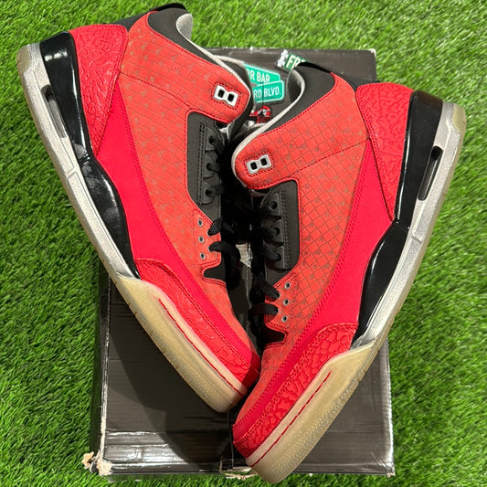 Air Jordan 3 Retro 'Doernbecher' 2010