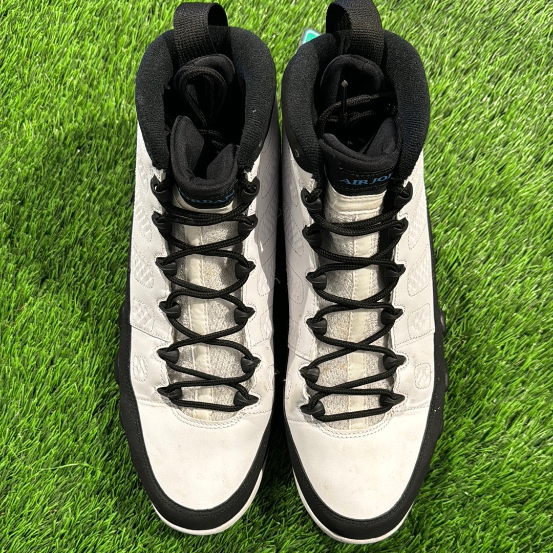 Air Jordan 9 Retro 'University Blue'