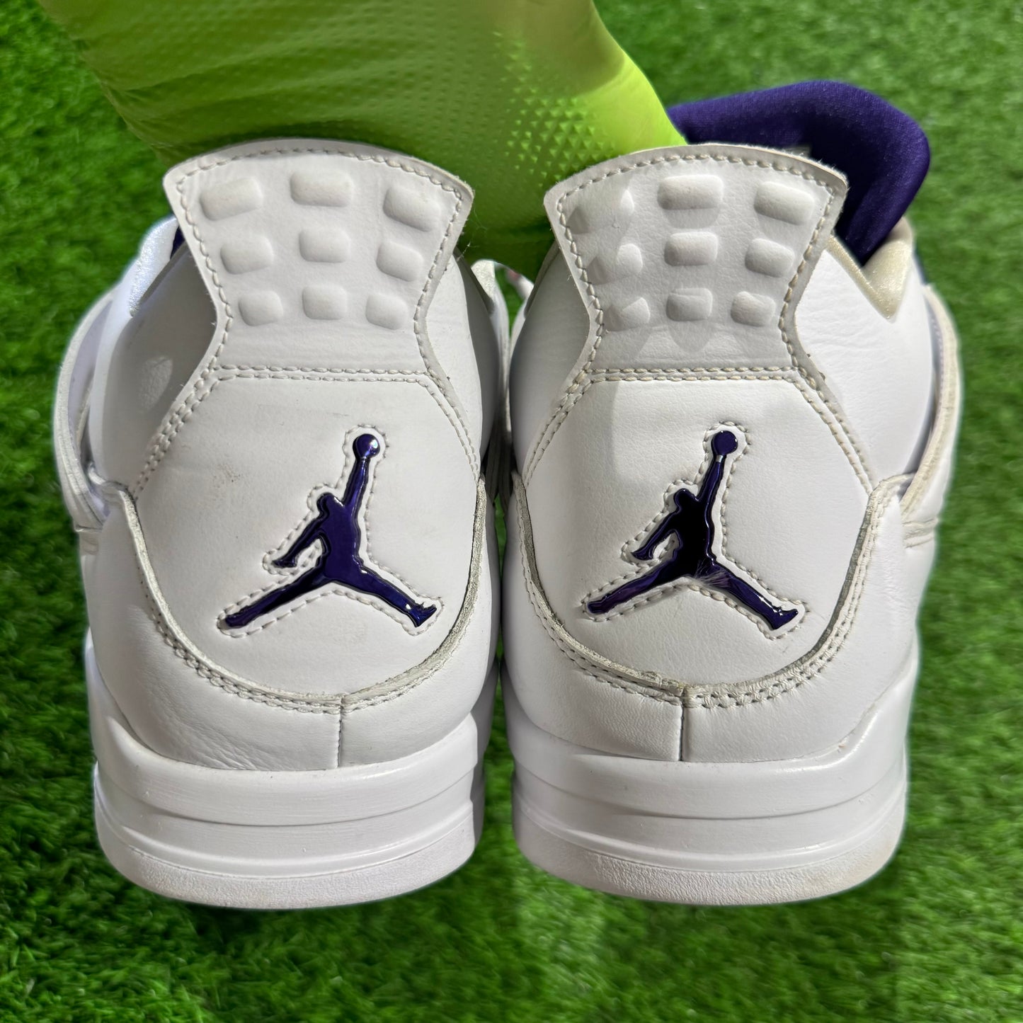 Air Jordan 4 Retro 'Purple Metallic'