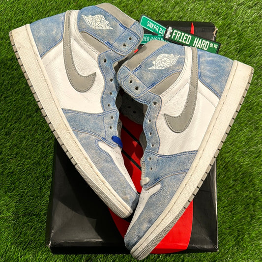 Air Jordan 1 Retro High OG 'Hyper Royal'