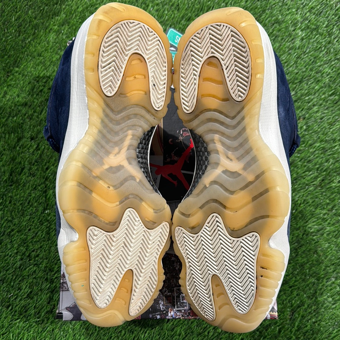 Air Jordan 11 Retro Low 'RE2PECT'