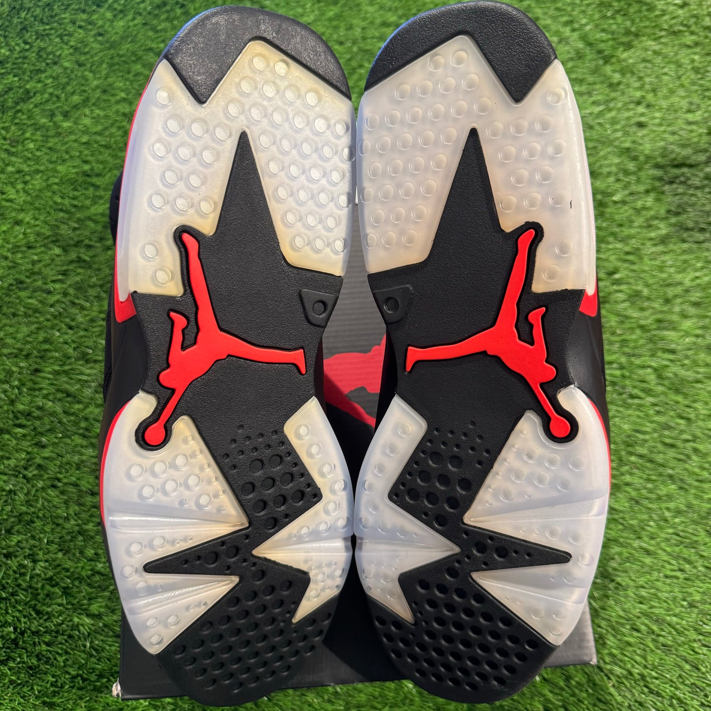 Air Jordan 6 Retro 'Infrared' 2019