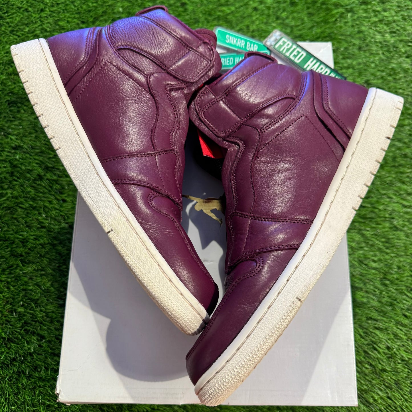 Wmns Air Jordan 1 Retro High Zip 'Bordeaux' 10M/11.5W