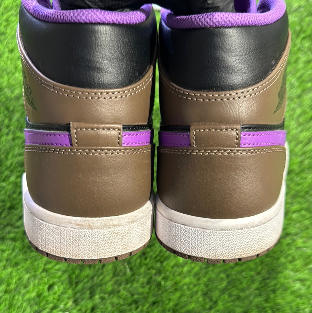Air Jordan 1 Mid 'Palomino'