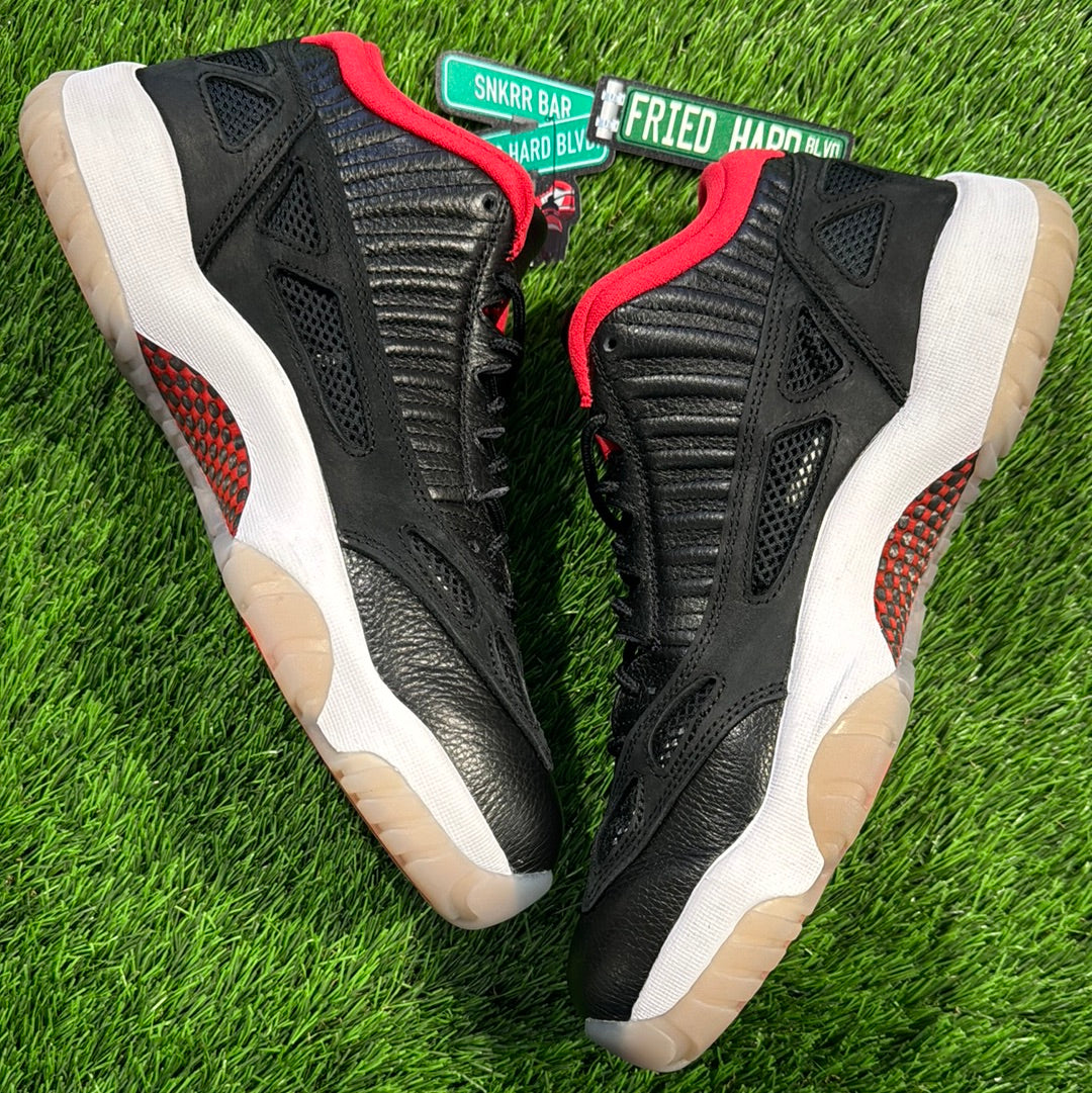 Air Jordan 11 Retro Low IE 'Bred' 2021