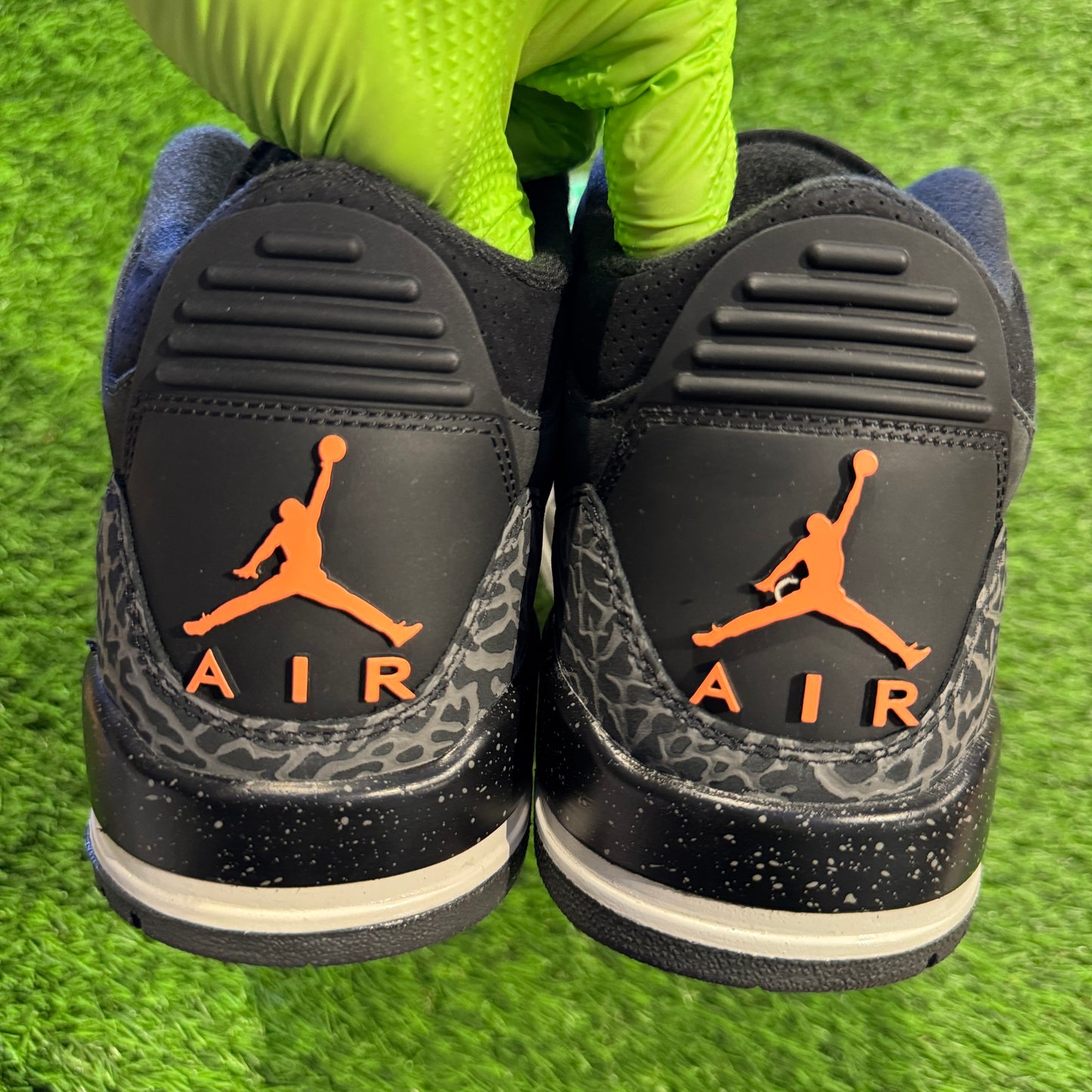 Air Jordan 3 Retro 'Fear' 2023