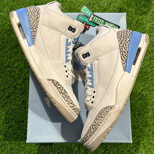 Air Jordan 3 Retro 'UNC'