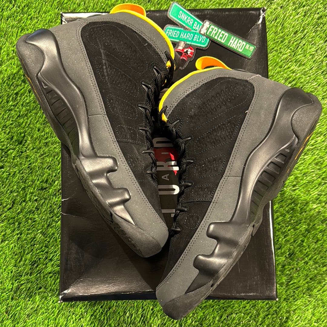 Air Jordan 9 Retro ‘Dark Charcoal University Gold’