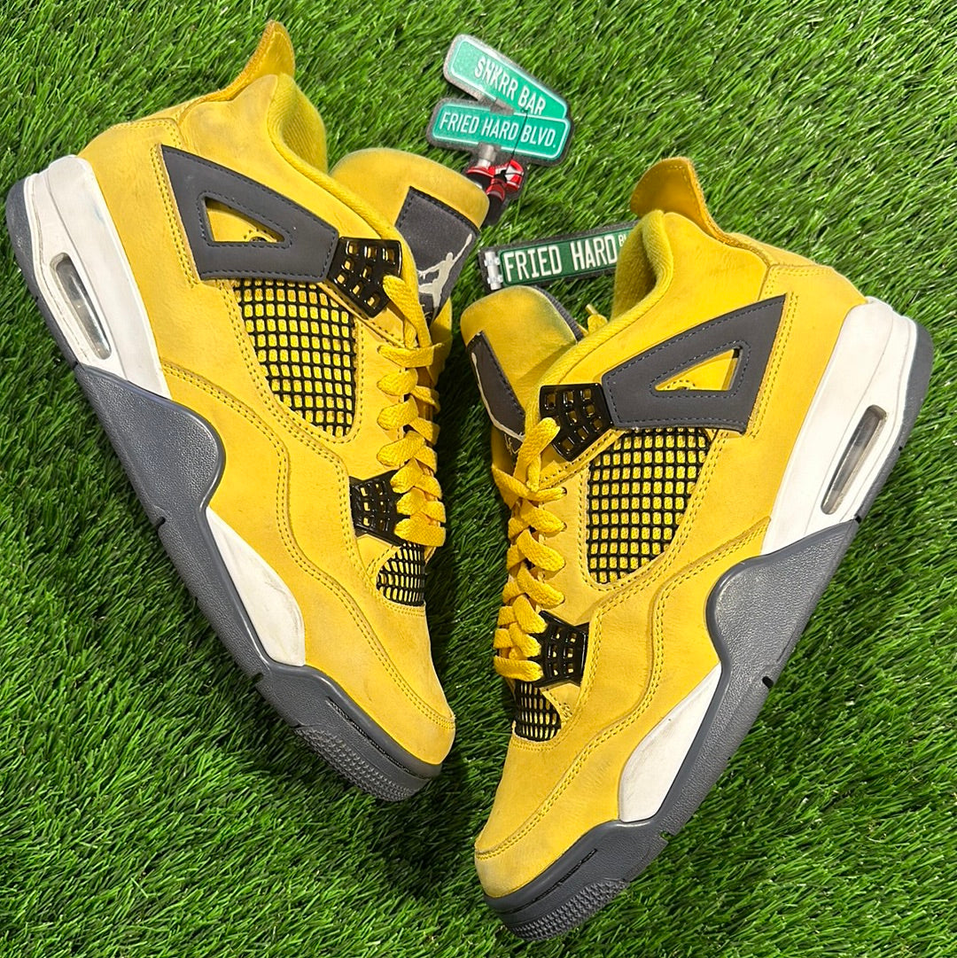Air Jordan 4 Retro 'Lightning' 2021