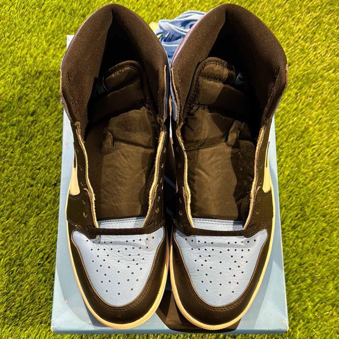 Air Jordan 1 Retro High OG 'UNC Toe'
