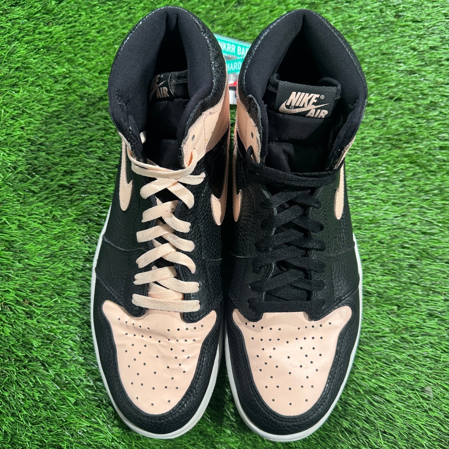 Air Jordan 1 Retro High OG 'Crimson Tint'