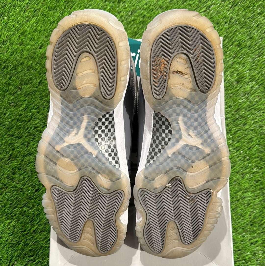 Air Jordan 11 Retro 'Cool Grey' 2021