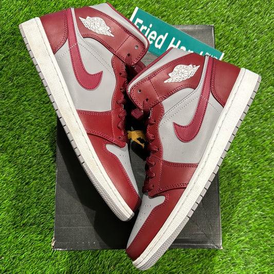 Air Jordan 1 Mid 'Cherrywood Red'