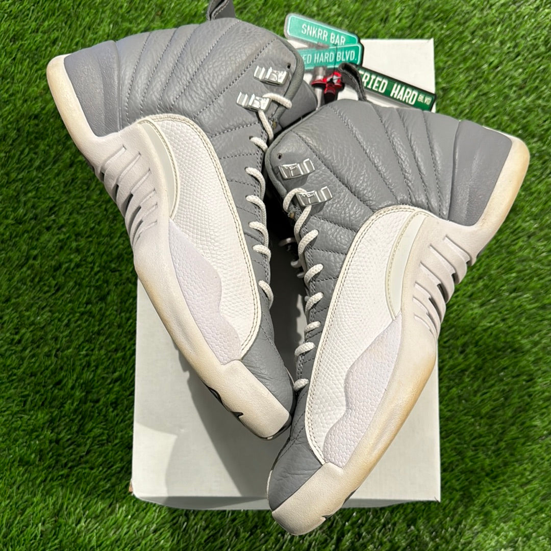 Air Jordan 12 Retro 'Stealth'