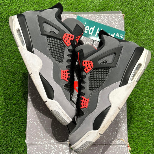 Air Jordan 4 Retro 'Infrared'