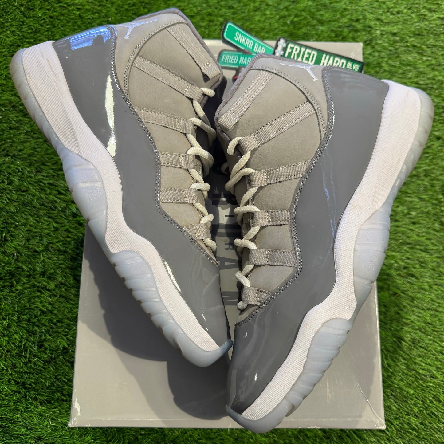 Air Jordan 11 Retro 'Cool Grey' 2021