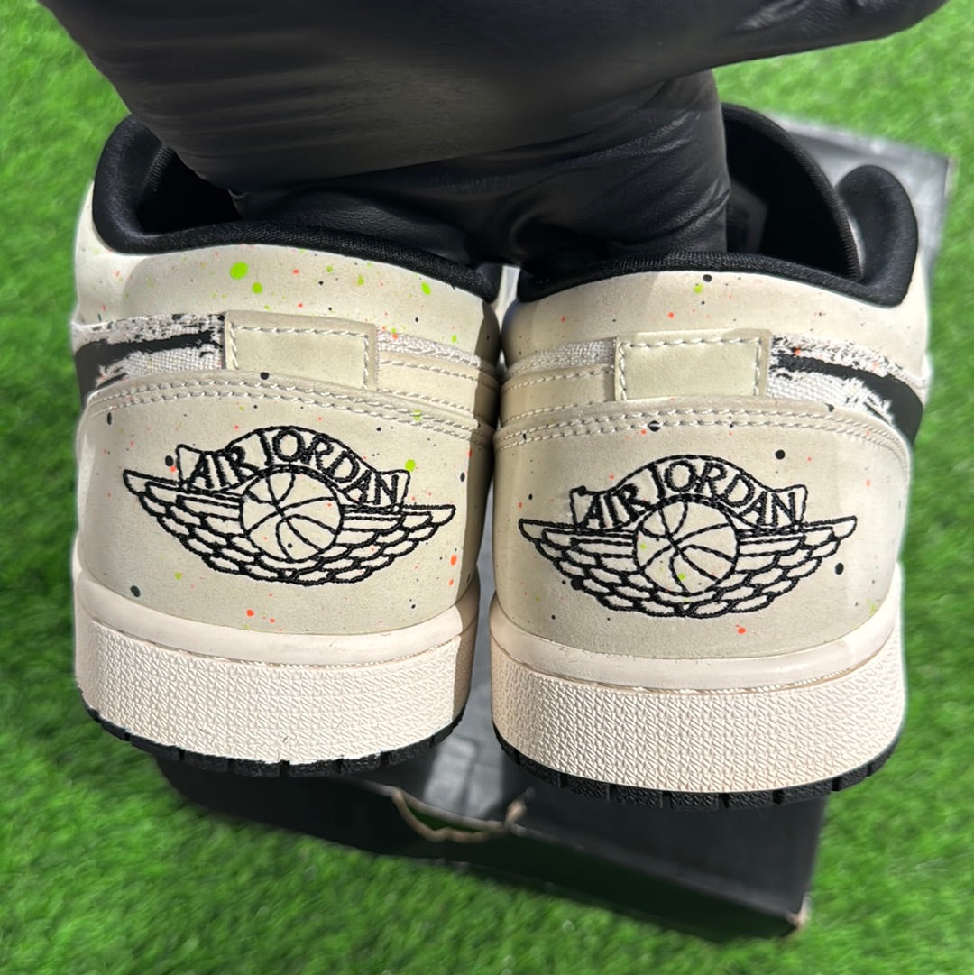 Air Jordan 1 Low 'Brushstroke Swoosh - Paint Splatter'