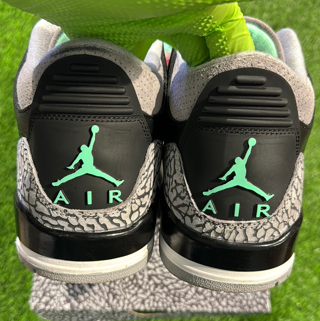 Air Jordan 3 Retro 'Green Glow'