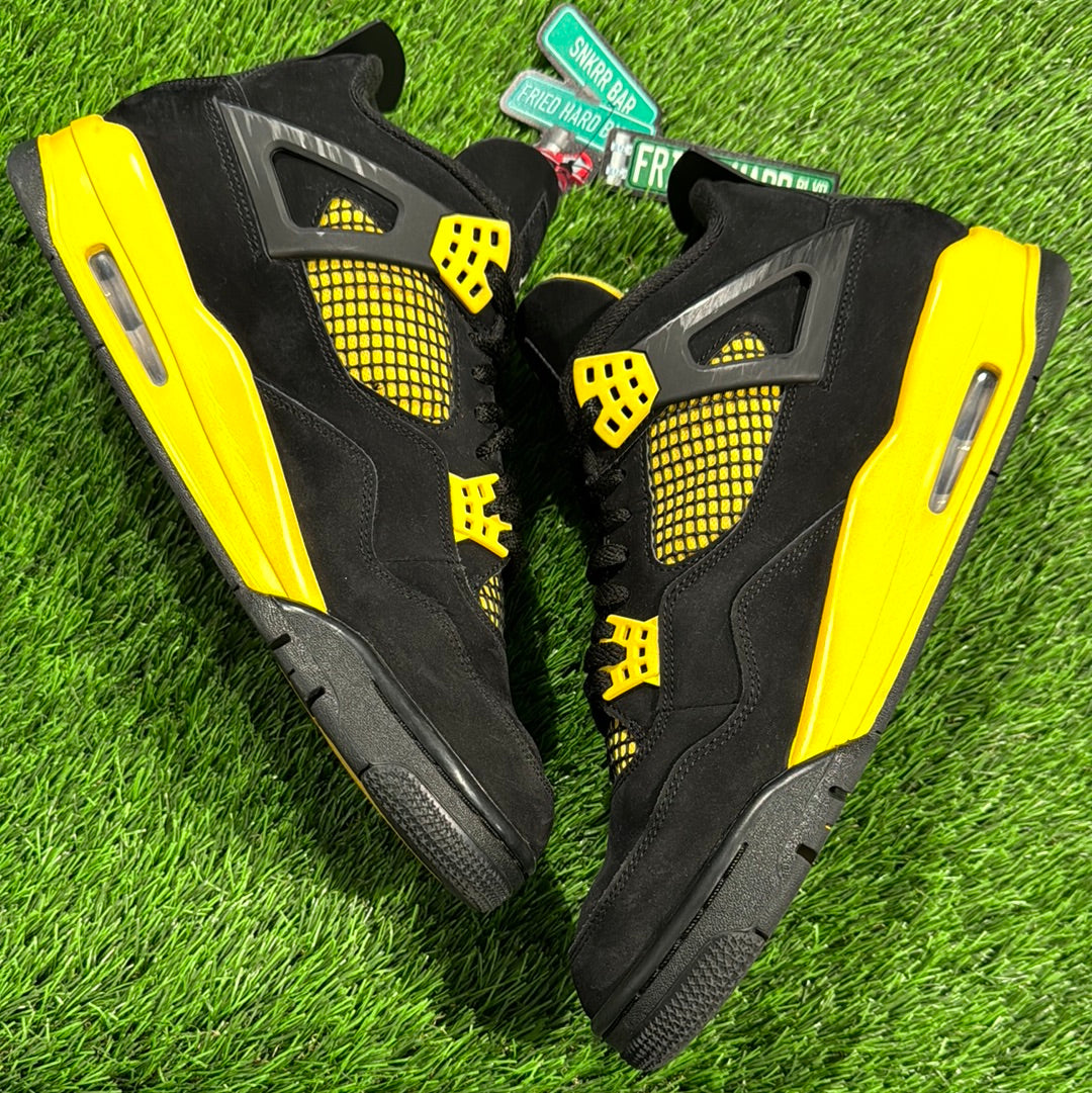 Air Jordan 4 Retro 'Thunder' 2023