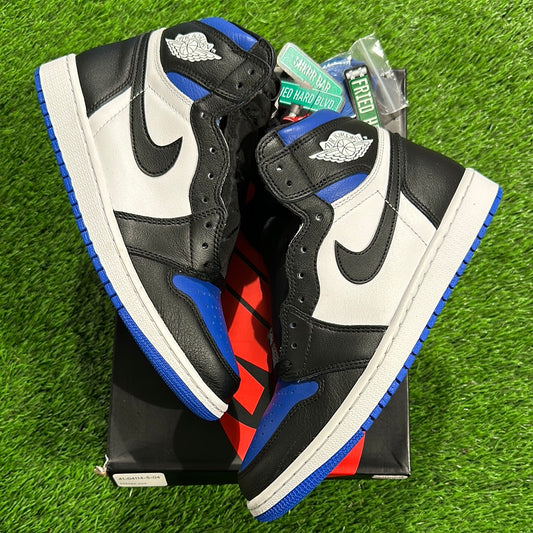 Air Jordan 1 Retro High OG 'Royal Toe'