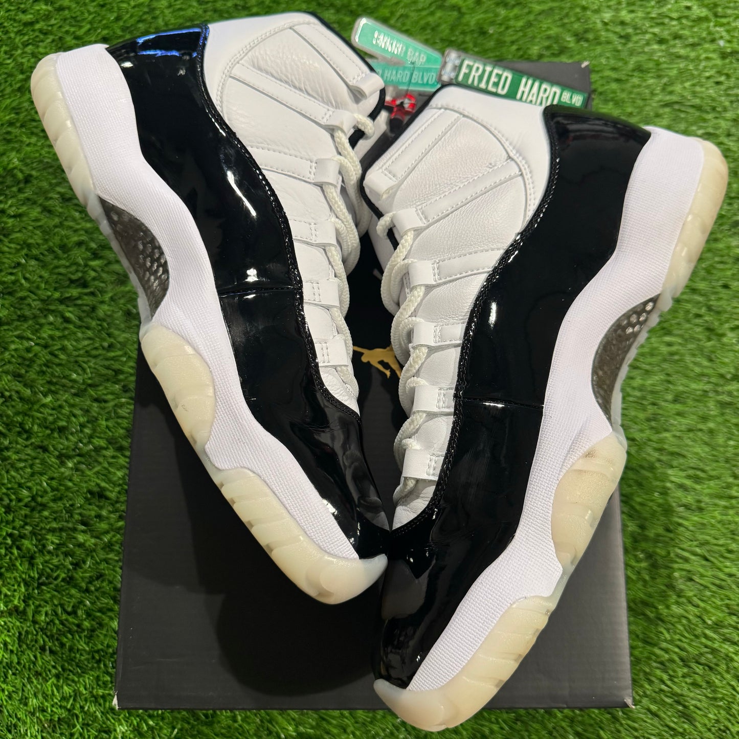 Air Jordan 11 Retro 'Gratitude / Defining Moments'
