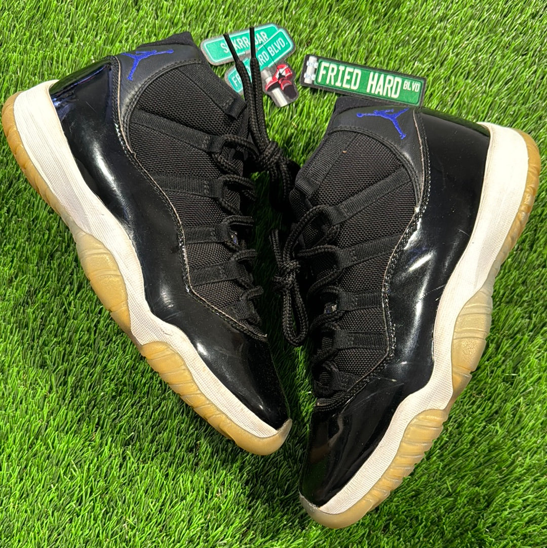 Air Jordan 11 Retro 'Space Jam' 2016