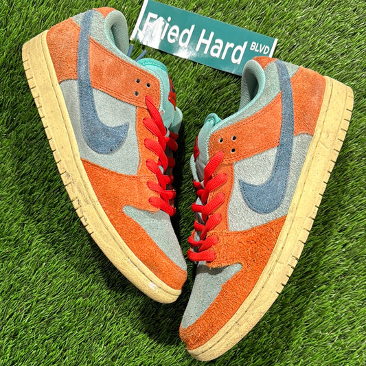 Dunk Low SB 'Orange Emerald Rise'