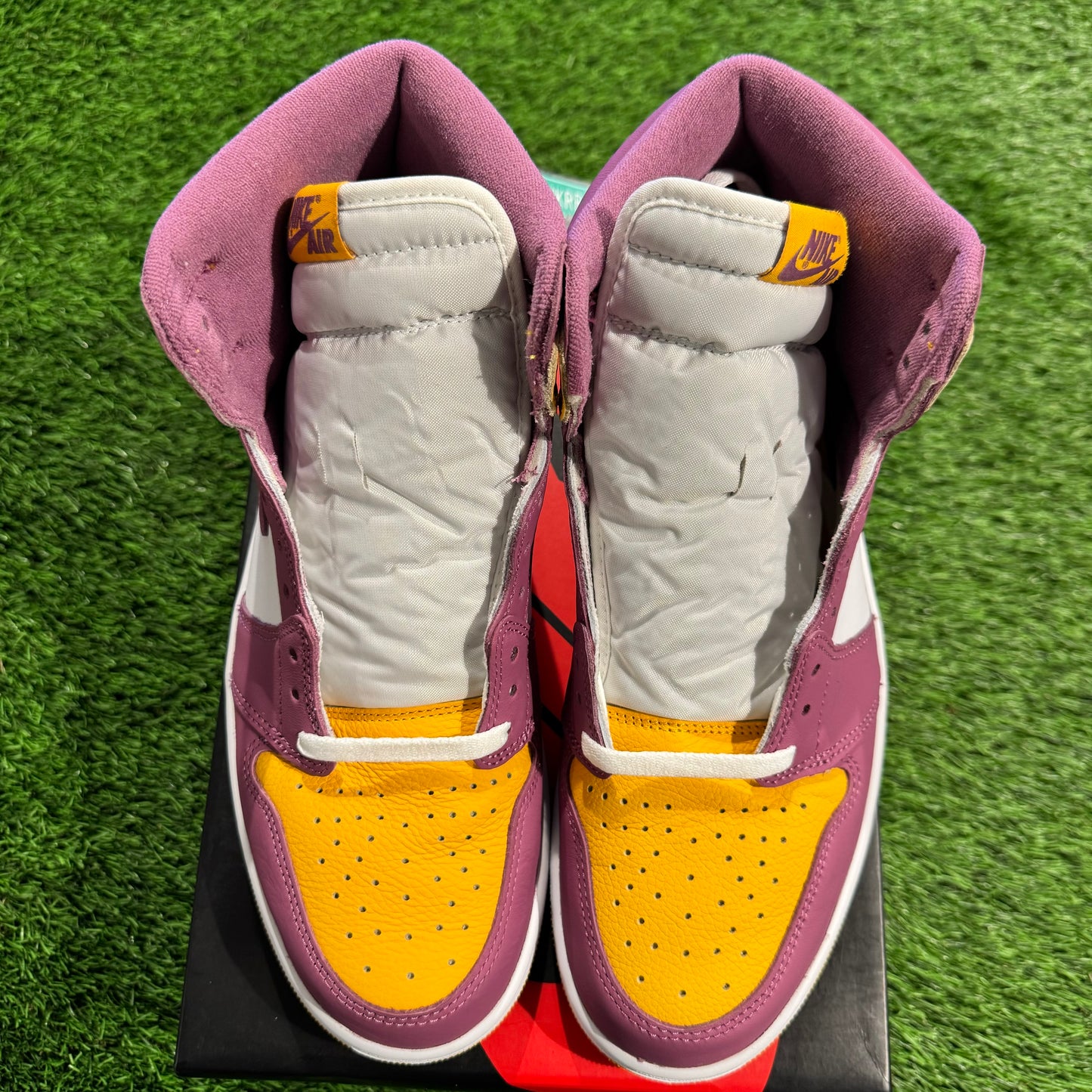 Air Jordan 1 Retro High OG 'Brotherhood'