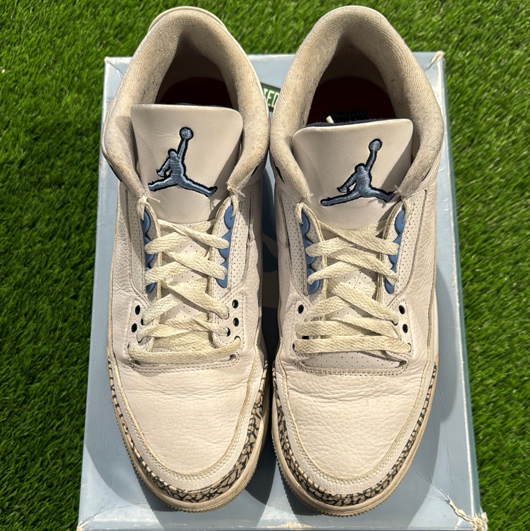 Air Jordan 3 Retro 'UNC'