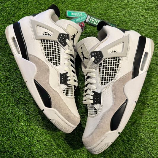 Air Jordan 4 Retro 'Military Black'