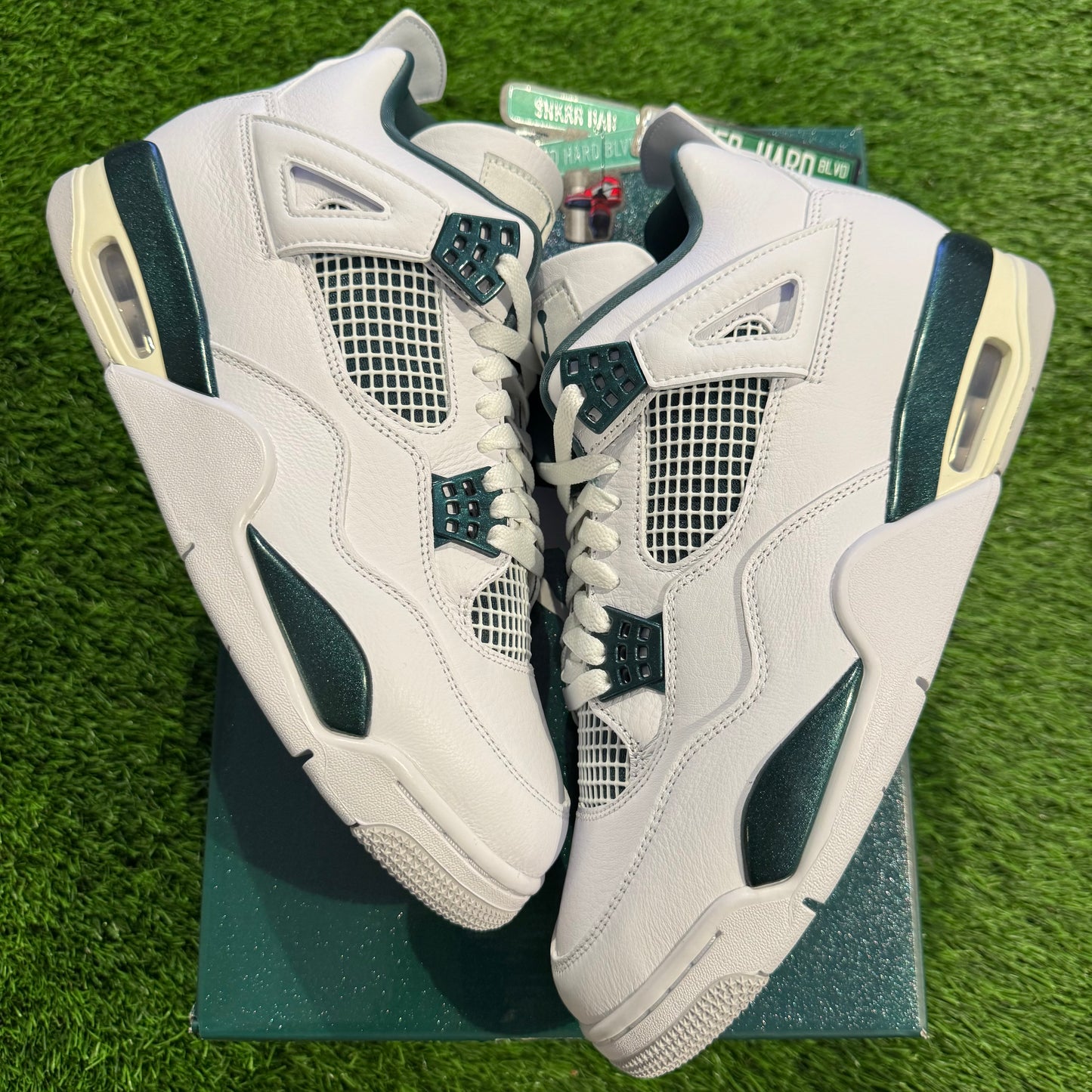 Jordan 4 Retro Oxidized Green