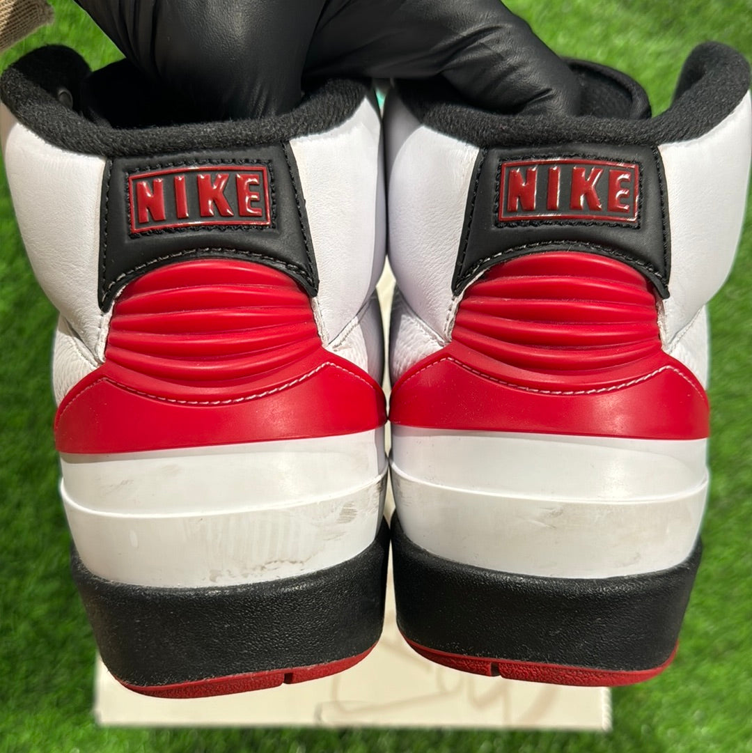 Air Jordan 2 Retro 'Chicago' 2022