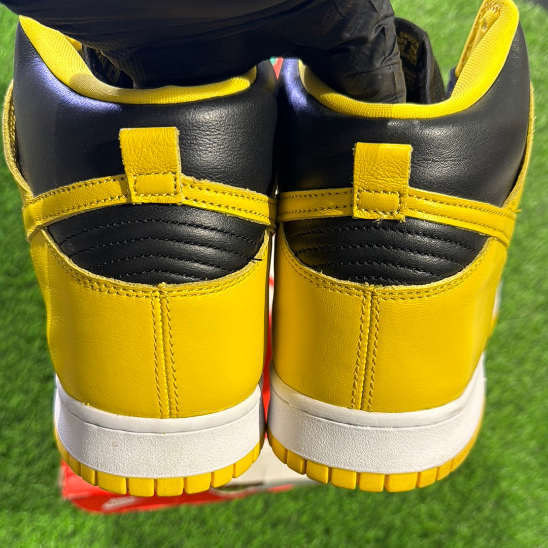 Dunk High SP 'Iowa' 2020
