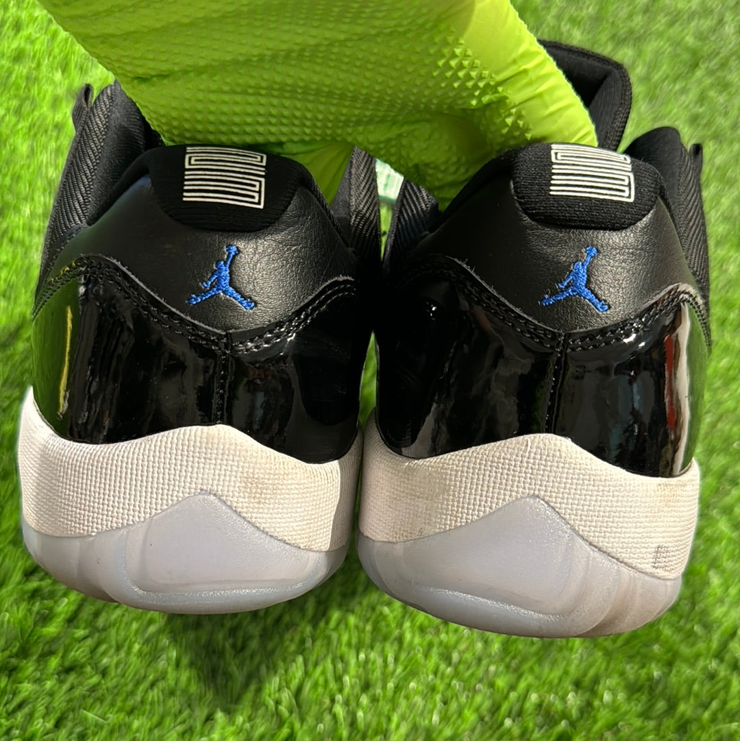 Air Jordan 11 Retro Low 'Space Jam'
