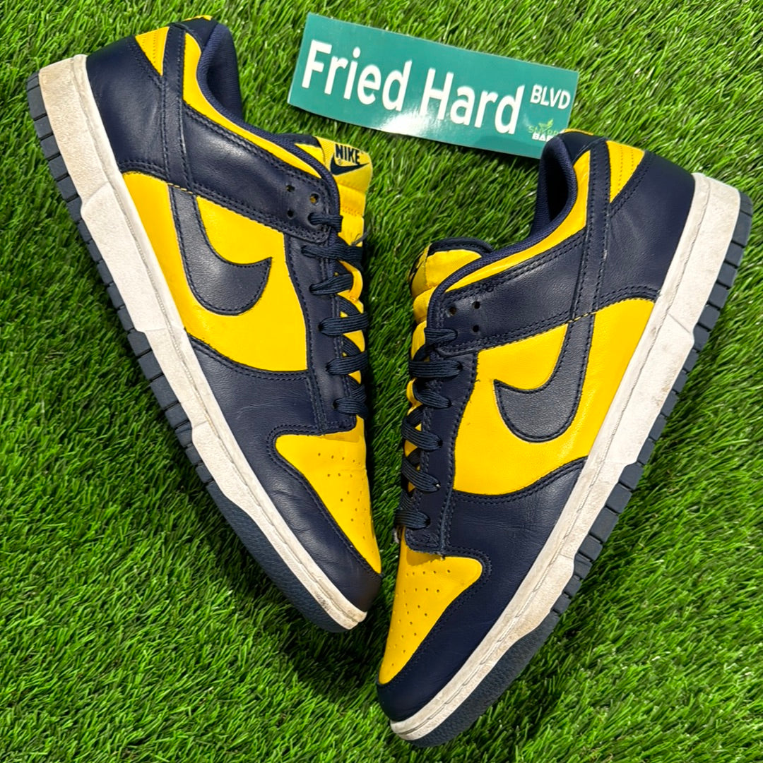 Dunk Low 'Michigan' 2021