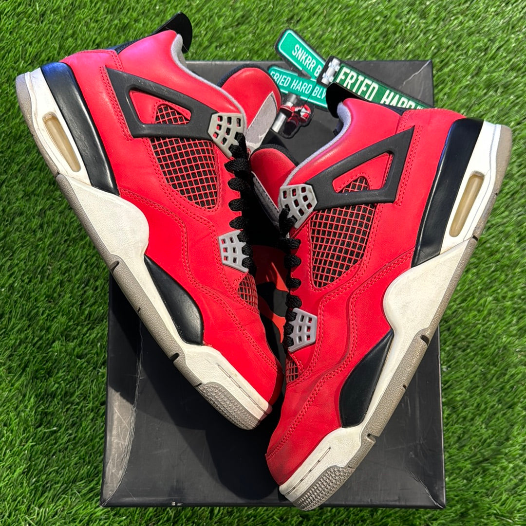 Air Jordan 4 Retro 'Toro Bravo'