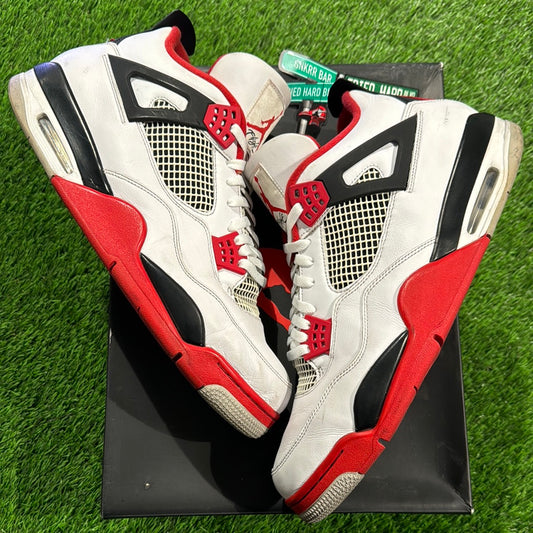 Air Jordan 4 Retro OG 'Fire Red' 2020
