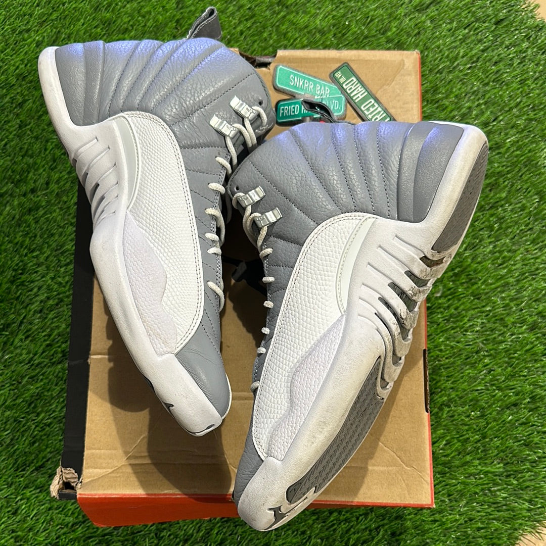 Air Jordan 12 Retro 'Stealth'