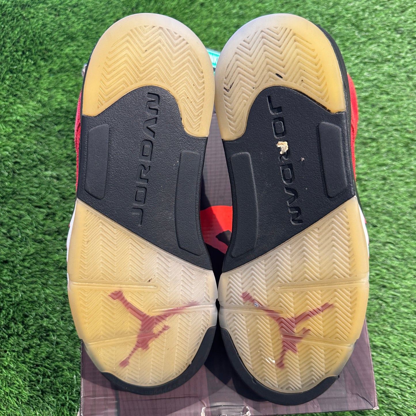 Air Jordan 5 Retro 'Raging Bull' 2021