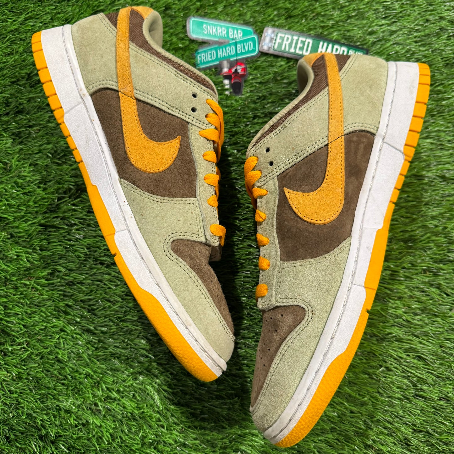 Dunk Low 'Dusty Olive'