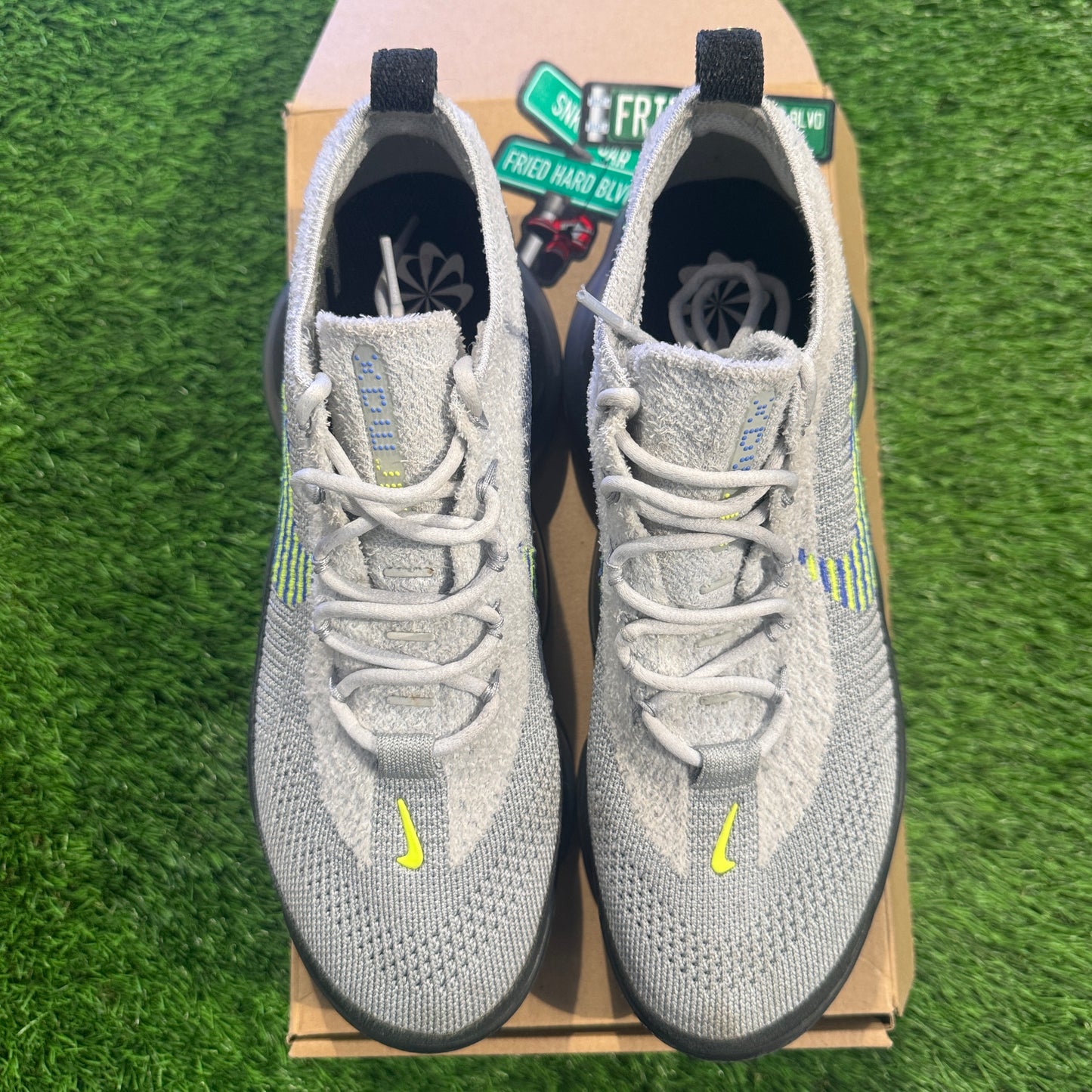 Air Max Scorpion Flyknit 'Wolf Grey Volt' 8M/9.5W