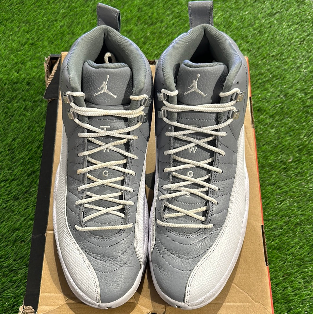 Air Jordan 12 Retro 'Stealth'